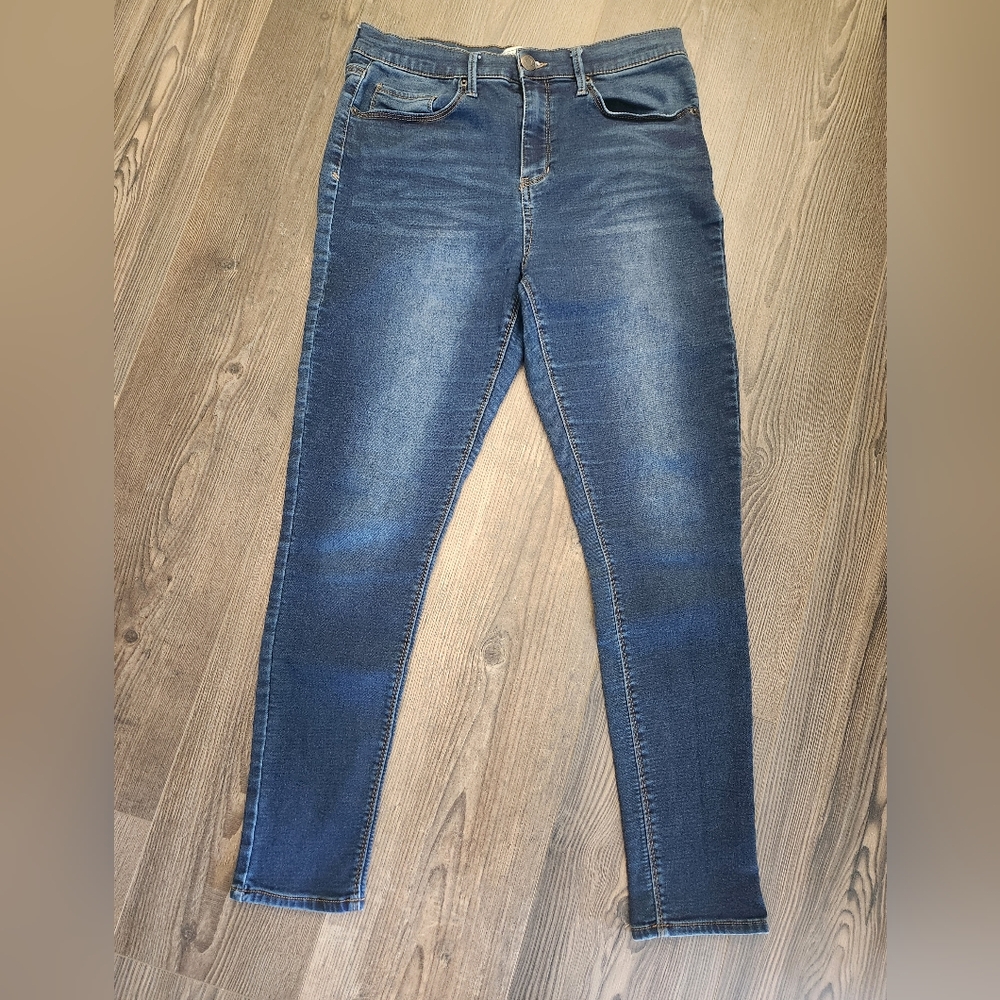 Mudd High-Rise Ankle Jeggings